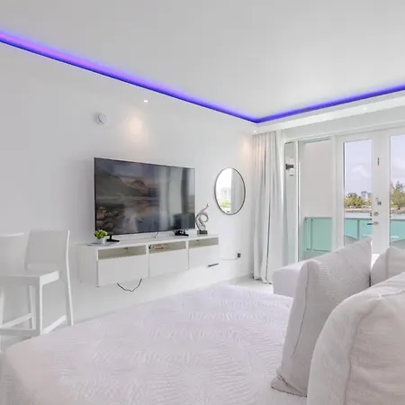 Condado Lagoon Villas-Lagoon View Studio-3